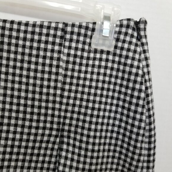 CAbi skort 2 Gingham Check Plaid Tee Time Slit Skort - Picture 6 of 16